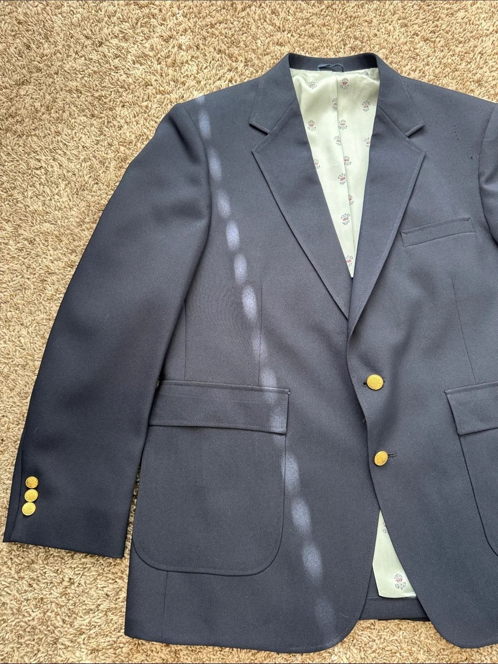Classic Navy Men's Tailored Two-Button Blazer with Gold Buttons